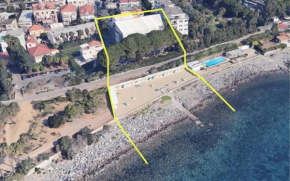 Tirrenia beach house - sea front with private beach